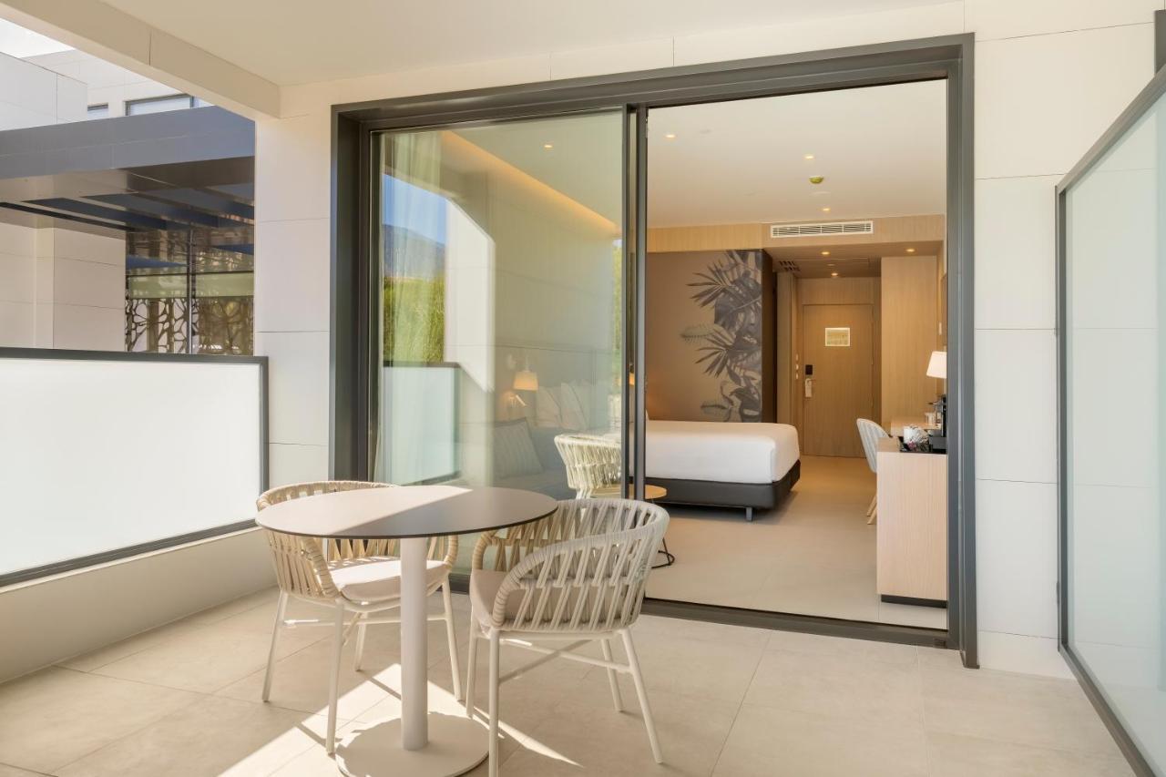 فندق Eurostars Oasis ماربيا المظهر الخارجي الصورة