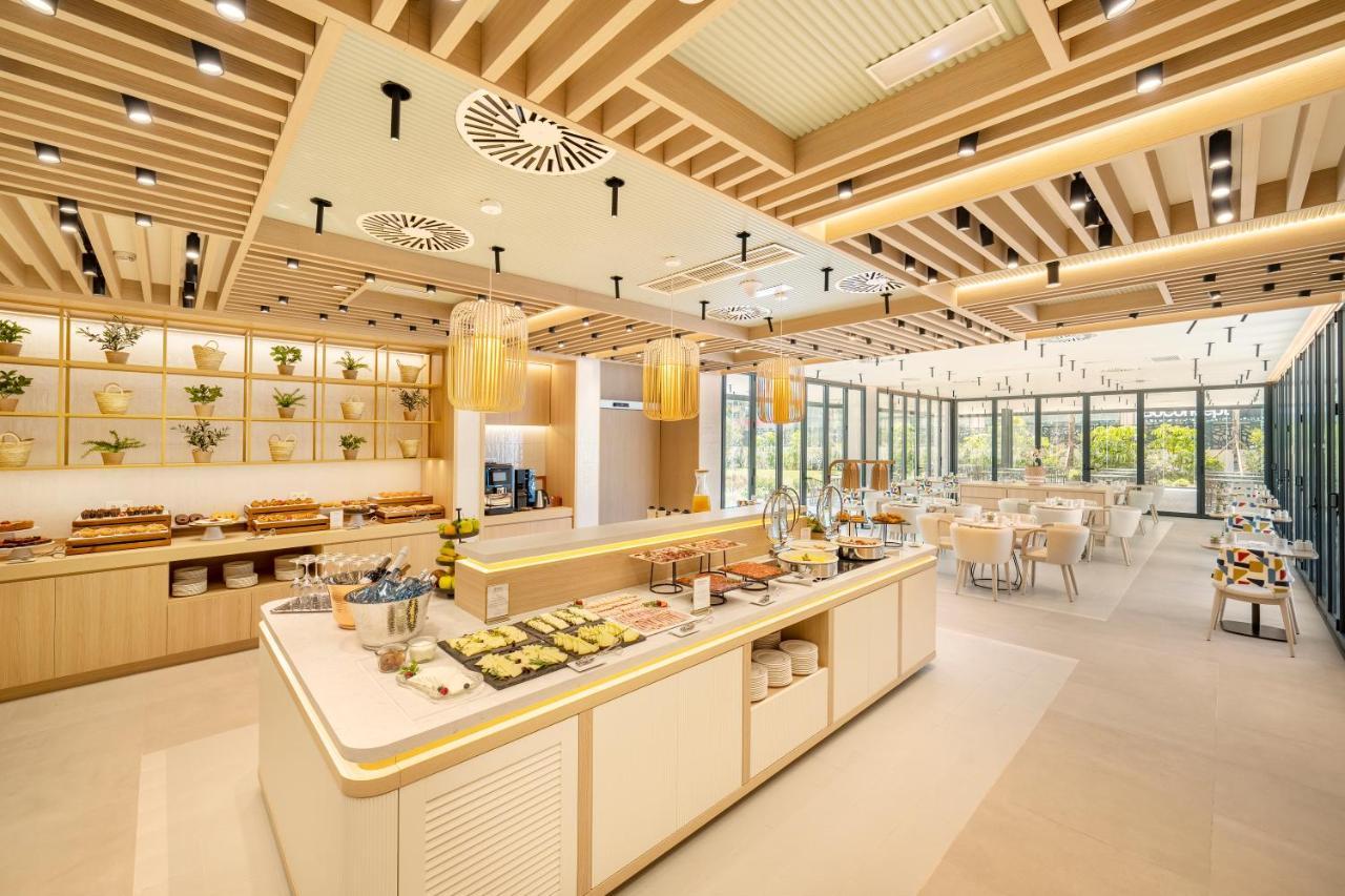 فندق Eurostars Oasis ماربيا المظهر الخارجي الصورة