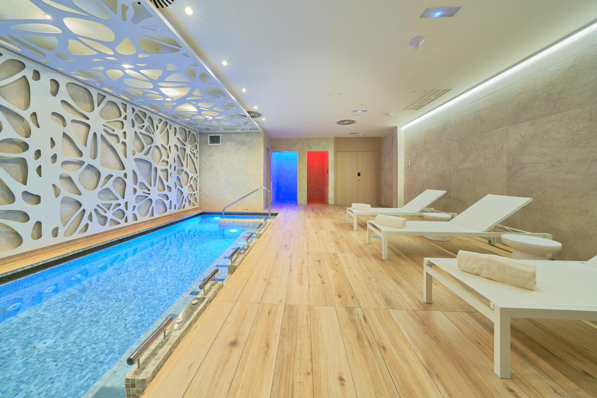 فندق Eurostars Oasis ماربيا المظهر الخارجي الصورة
